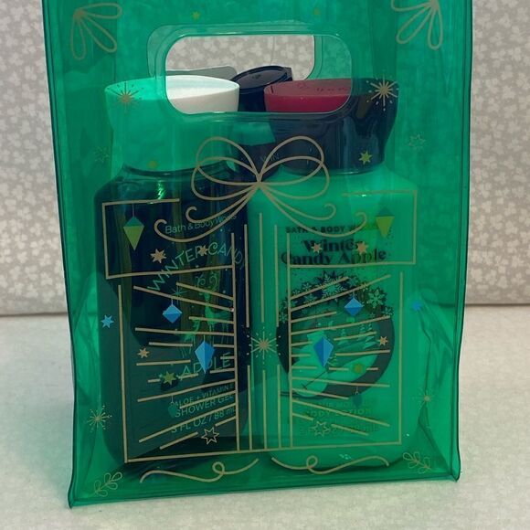 Bath and Body Works WINTER CANDY APPLE Travel Size 4 Piece Gift Set - Picture 4 of 5
